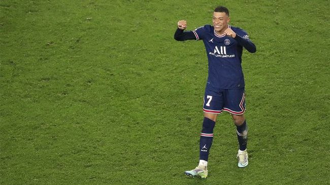 中文字幕夫目面前侵犯